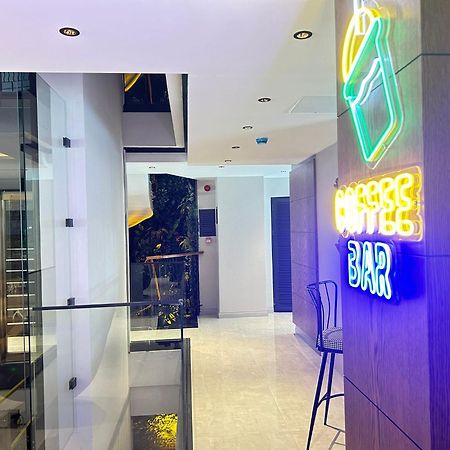 Sam Hotel Анталия Екстериор снимка